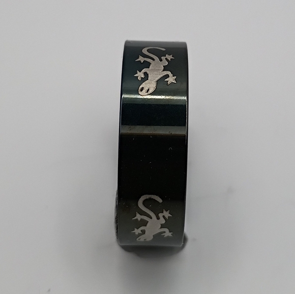 Other - Stainless Steel Black Ring with Silver Lizard Design U.S Size 11.5